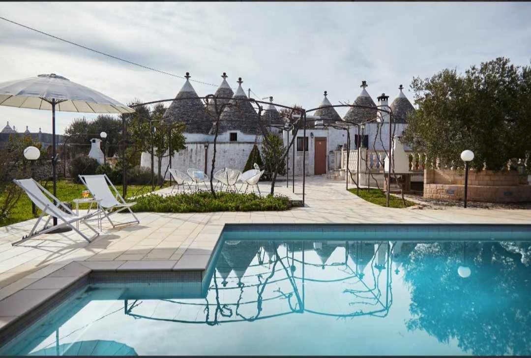 Trulli Azzalema With Exclusive Pool Vila Brindisi Exterior foto