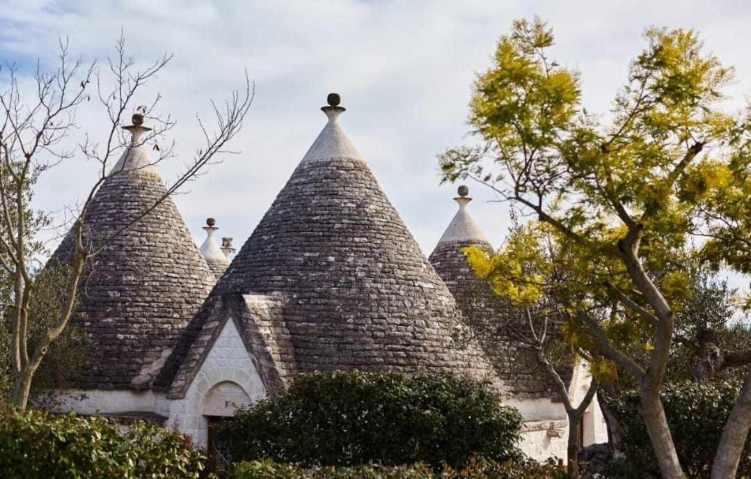 Trulli Azzalema With Exclusive Pool Vila Brindisi Exterior foto