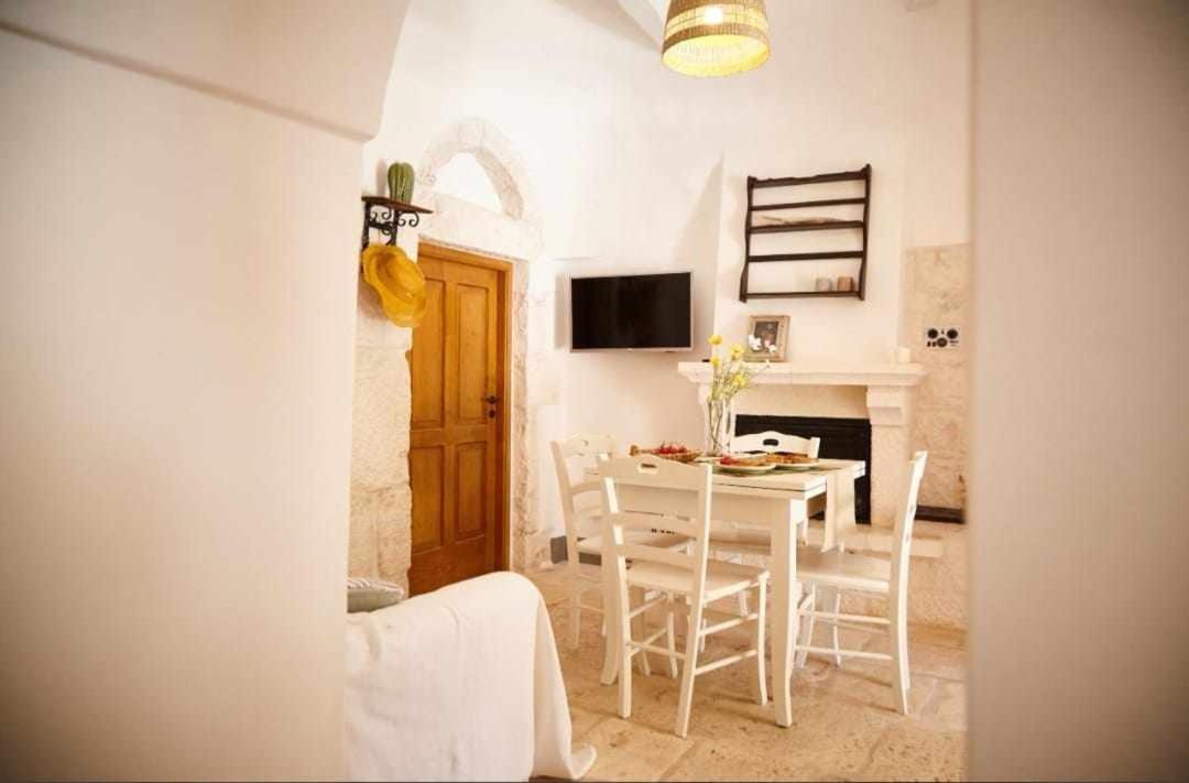 Trulli Azzalema With Exclusive Pool Vila Brindisi Exterior foto